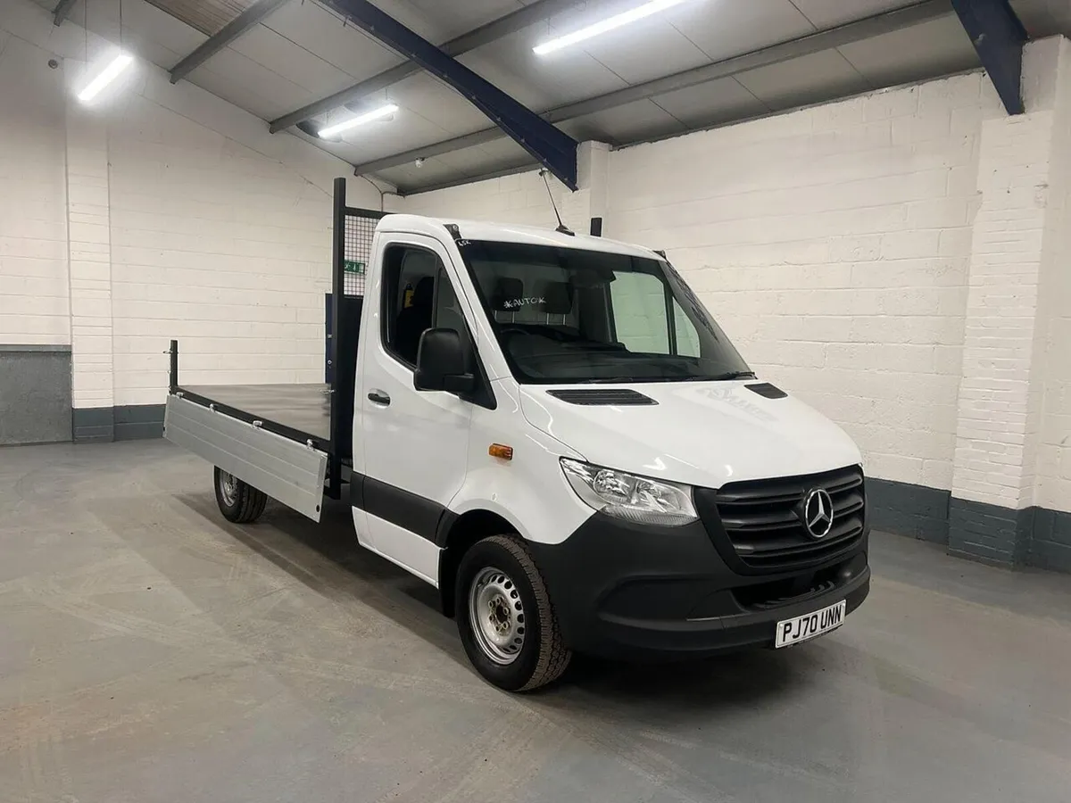 2020 Mercedes-Benz Sprinter Tipper Van - Image 2