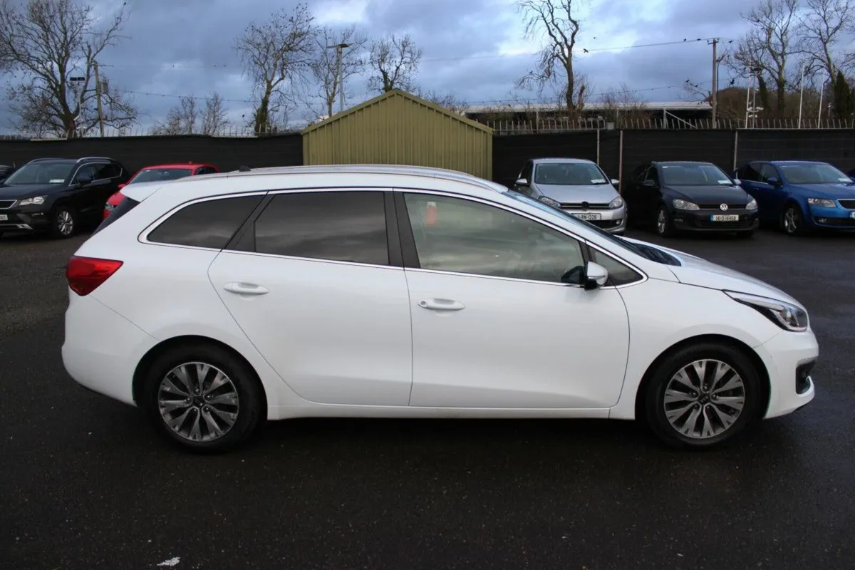 Kia Ceed CEED JD SPORTSWAGON COMMERCIAL -TENDER 45 - Image 4