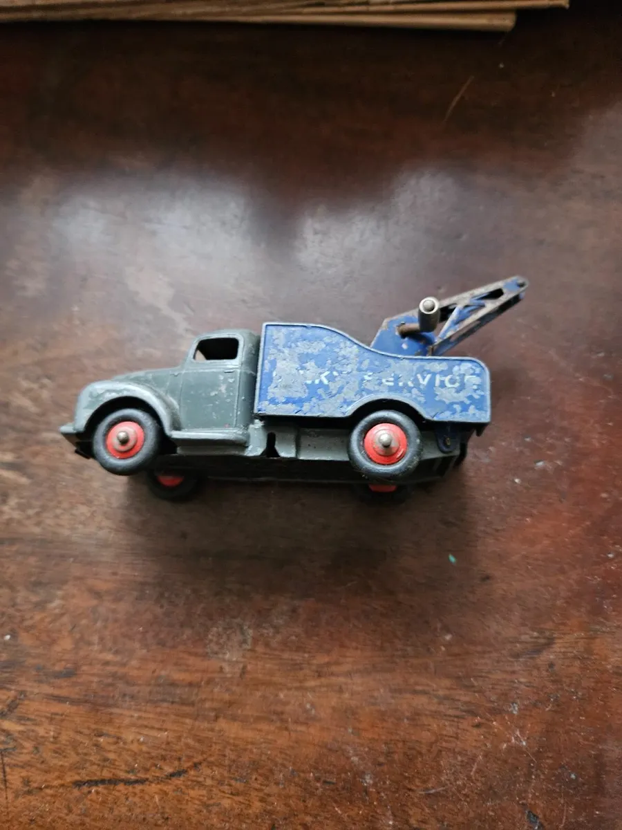 Dinky 1950's Commer Tow Truck - Image 3