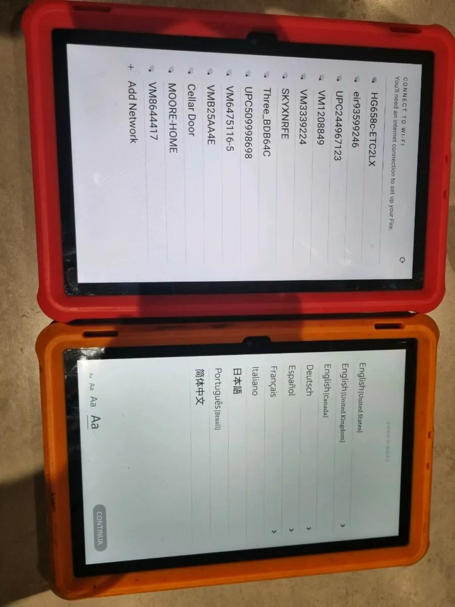 2 x 8 inch Fire Tablets (11th Gen) with Cases - Image 2