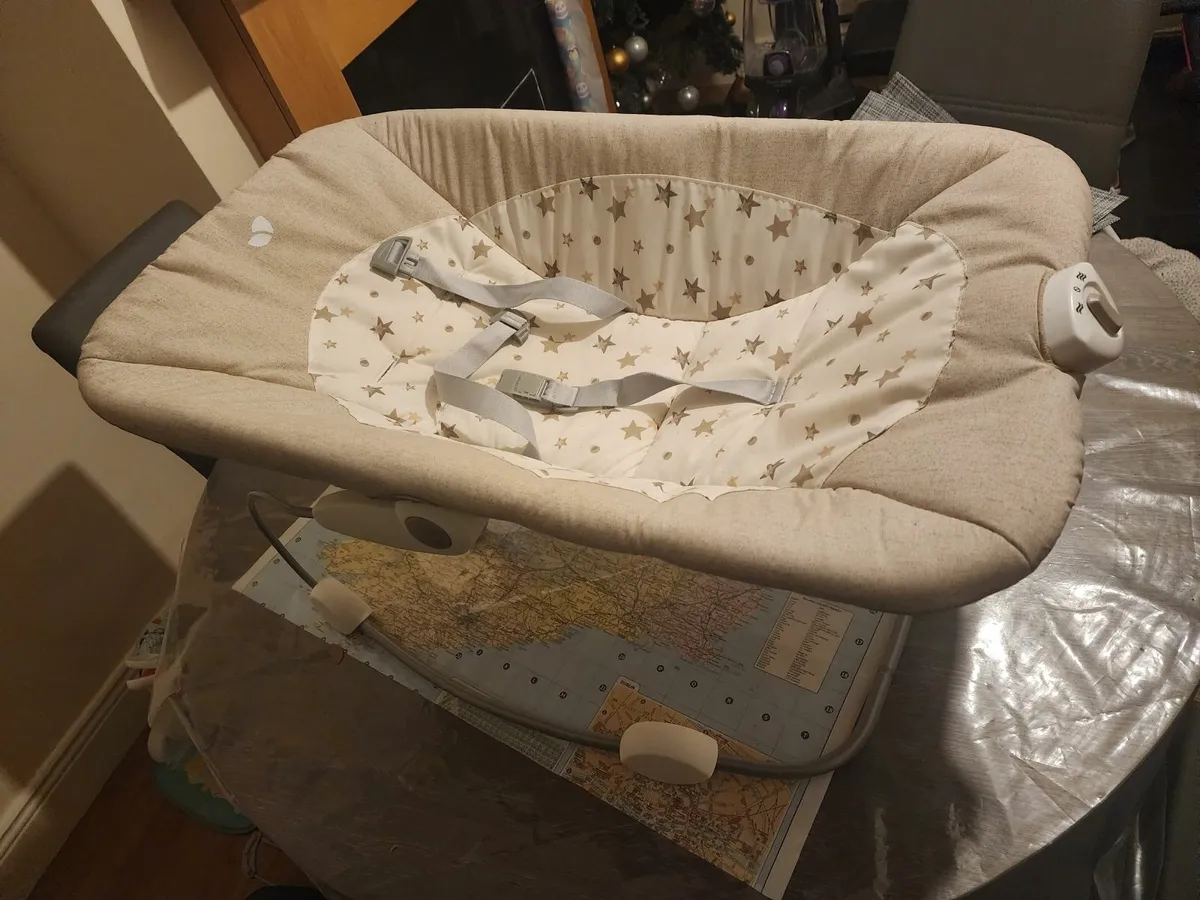 Baby bouncer - Image 1