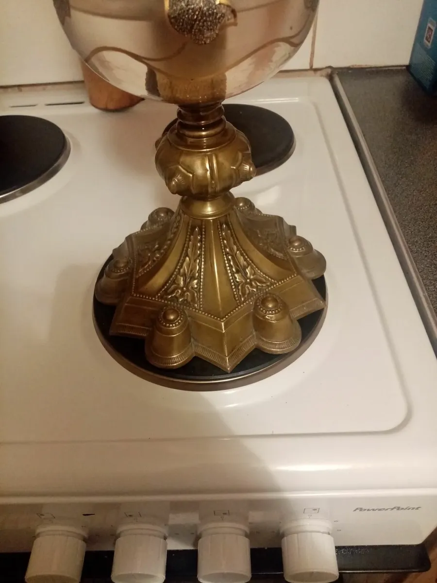 Victorian Oil Lamp - Image 3