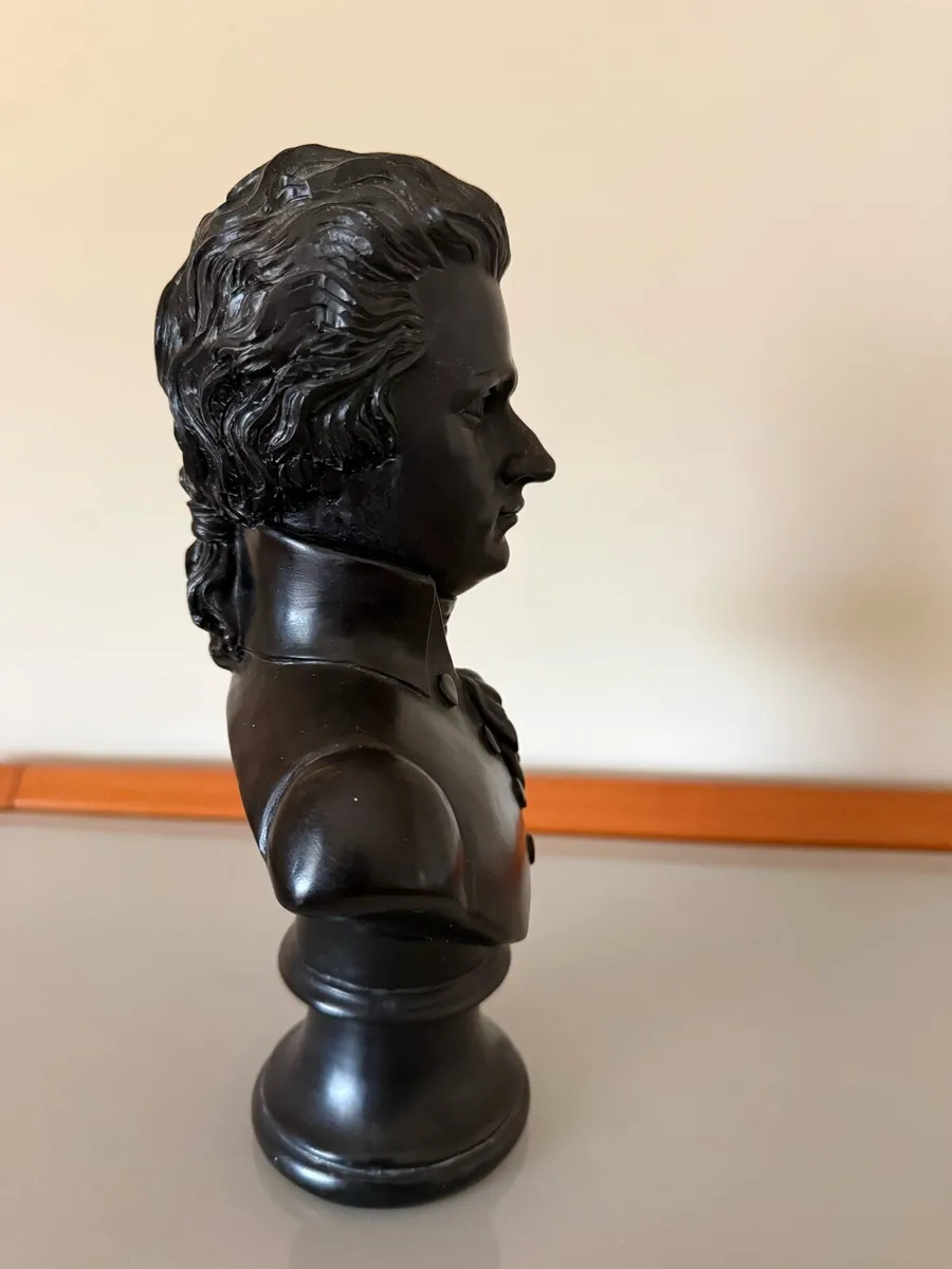 Mozart Bust Statue - Image 4