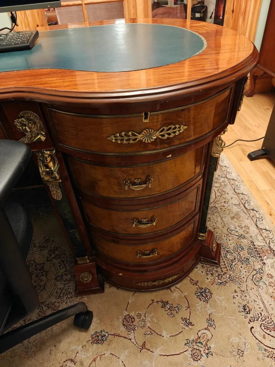 Vintage desk - Image 4