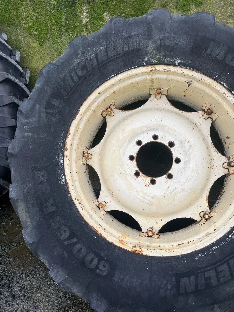 600/65/30 - Image 4