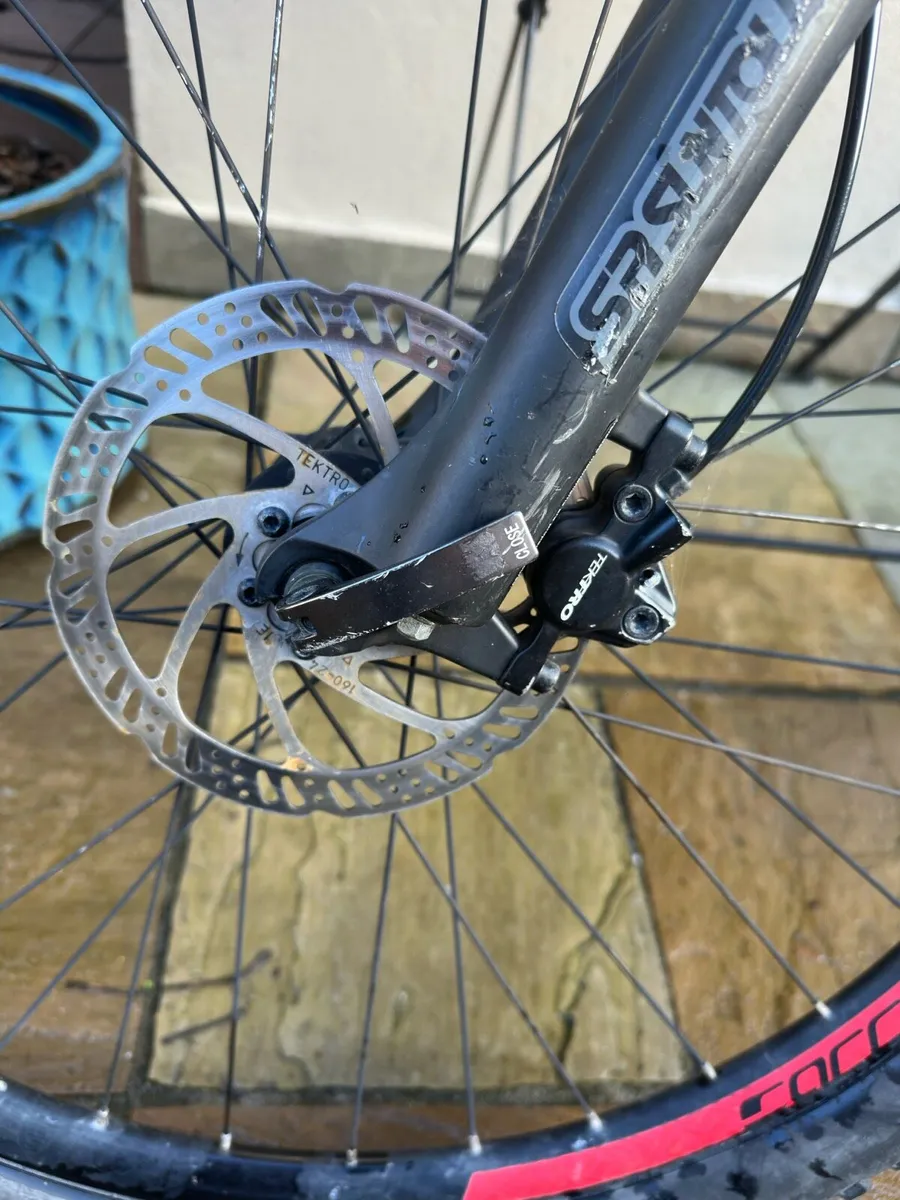 Carrera bike - Image 4