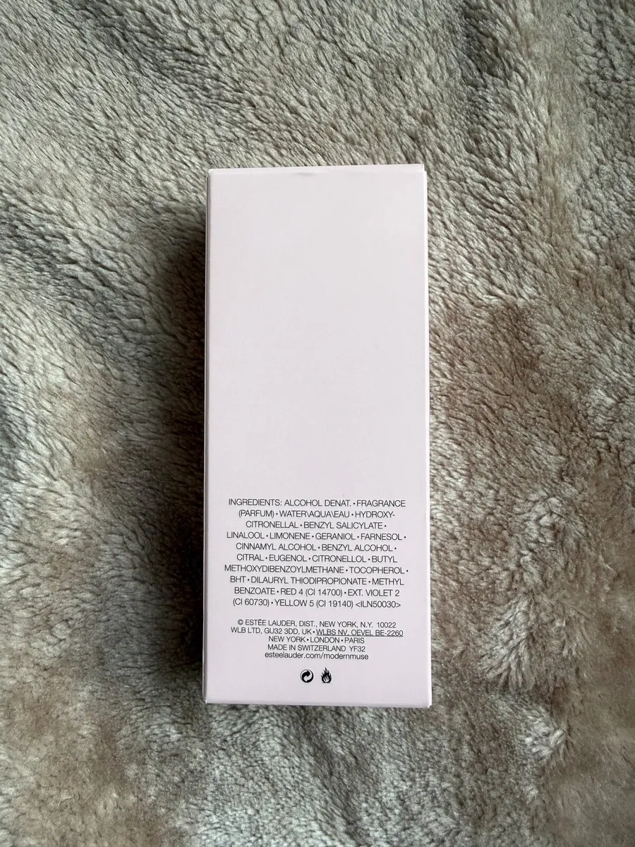 Estée Lauder Eau De Parfum Modern Muse 50ml - Image 4