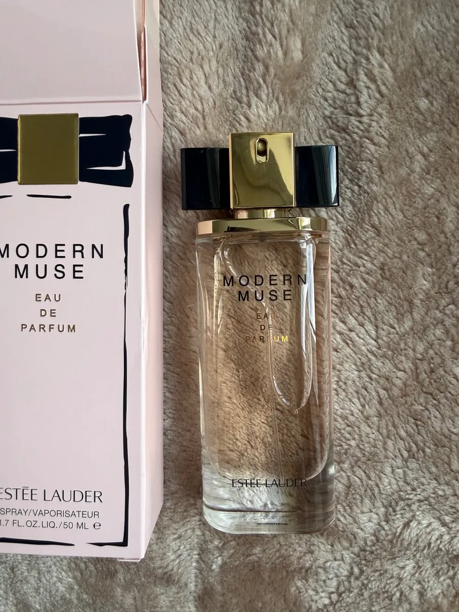 Estée Lauder Eau De Parfum Modern Muse 50ml - Image 2