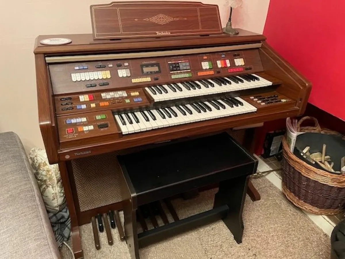Electric Organ