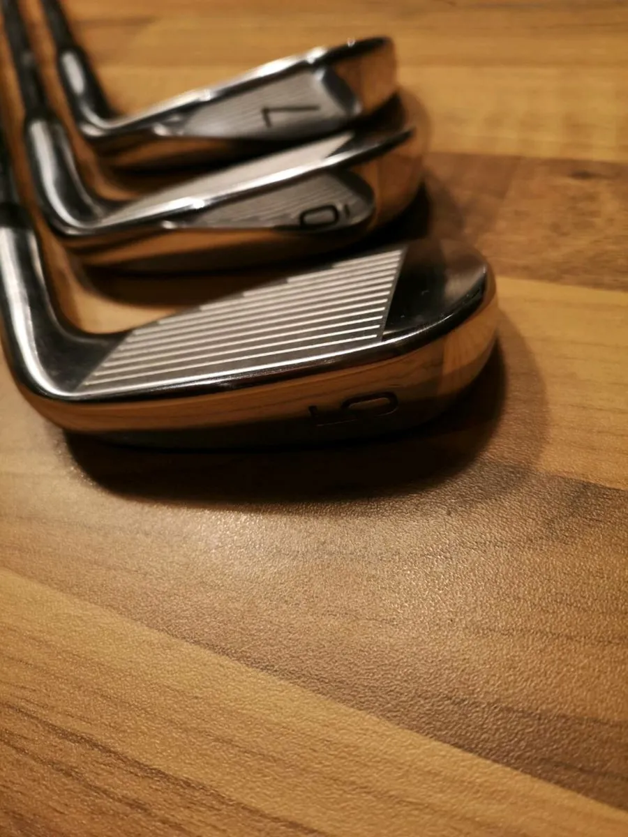 Titleist T200 3rd Gen Irons Left Handed - Image 4