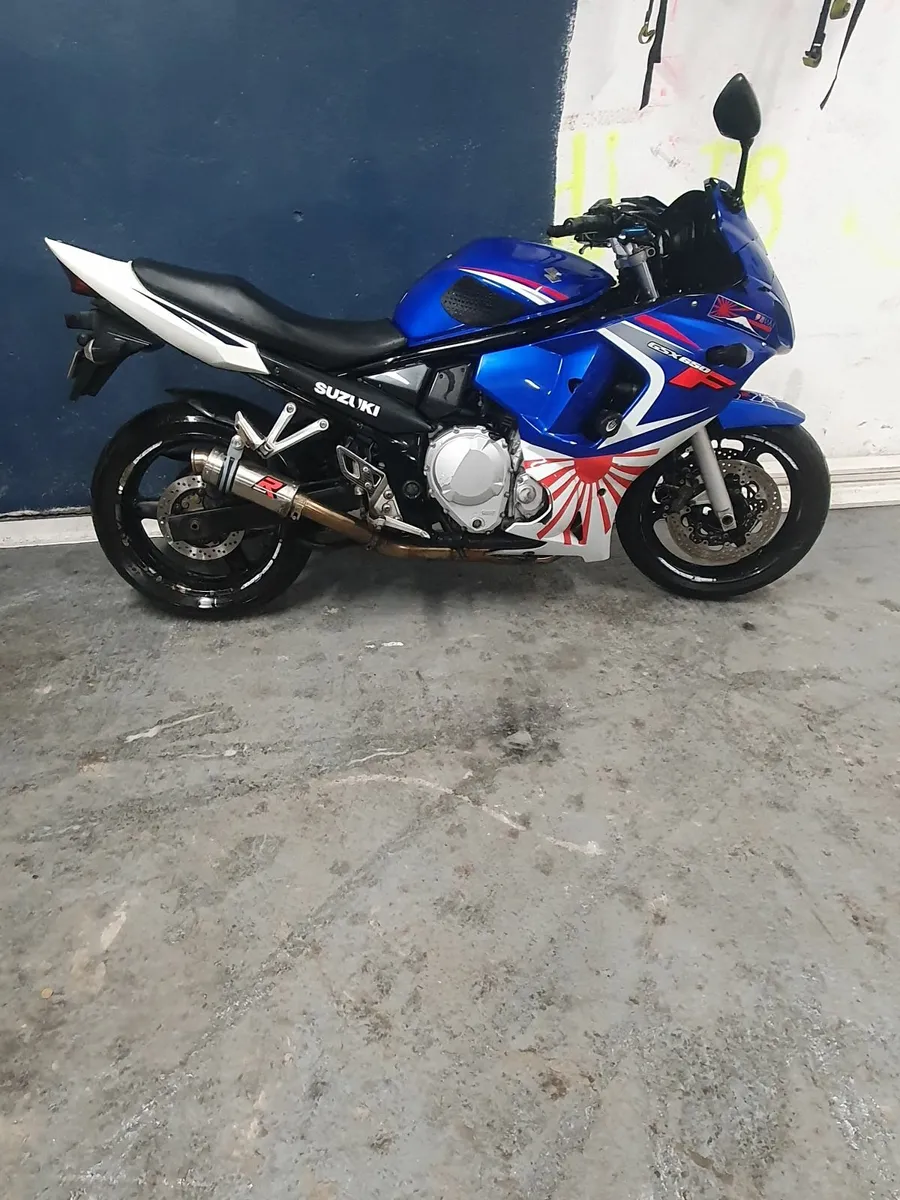 Suzuki gsxf 650 2008 - Image 1