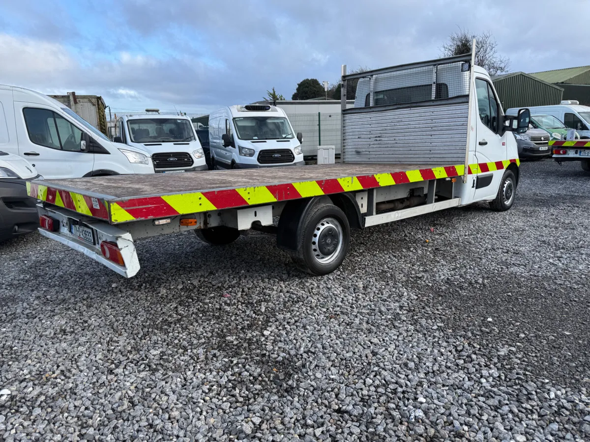 Renault Master 2017 Flat Bed Pick Up - Image 2