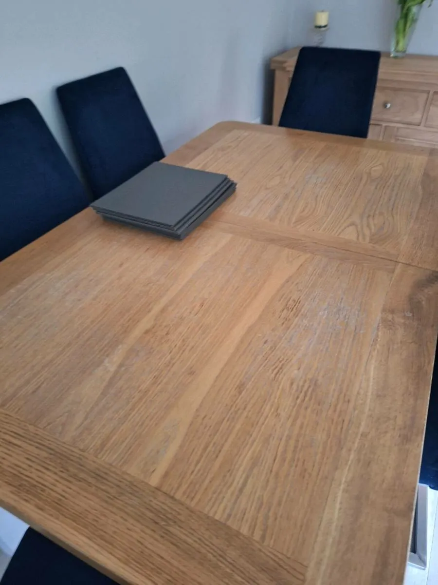 Solid Oak Table - Image 3