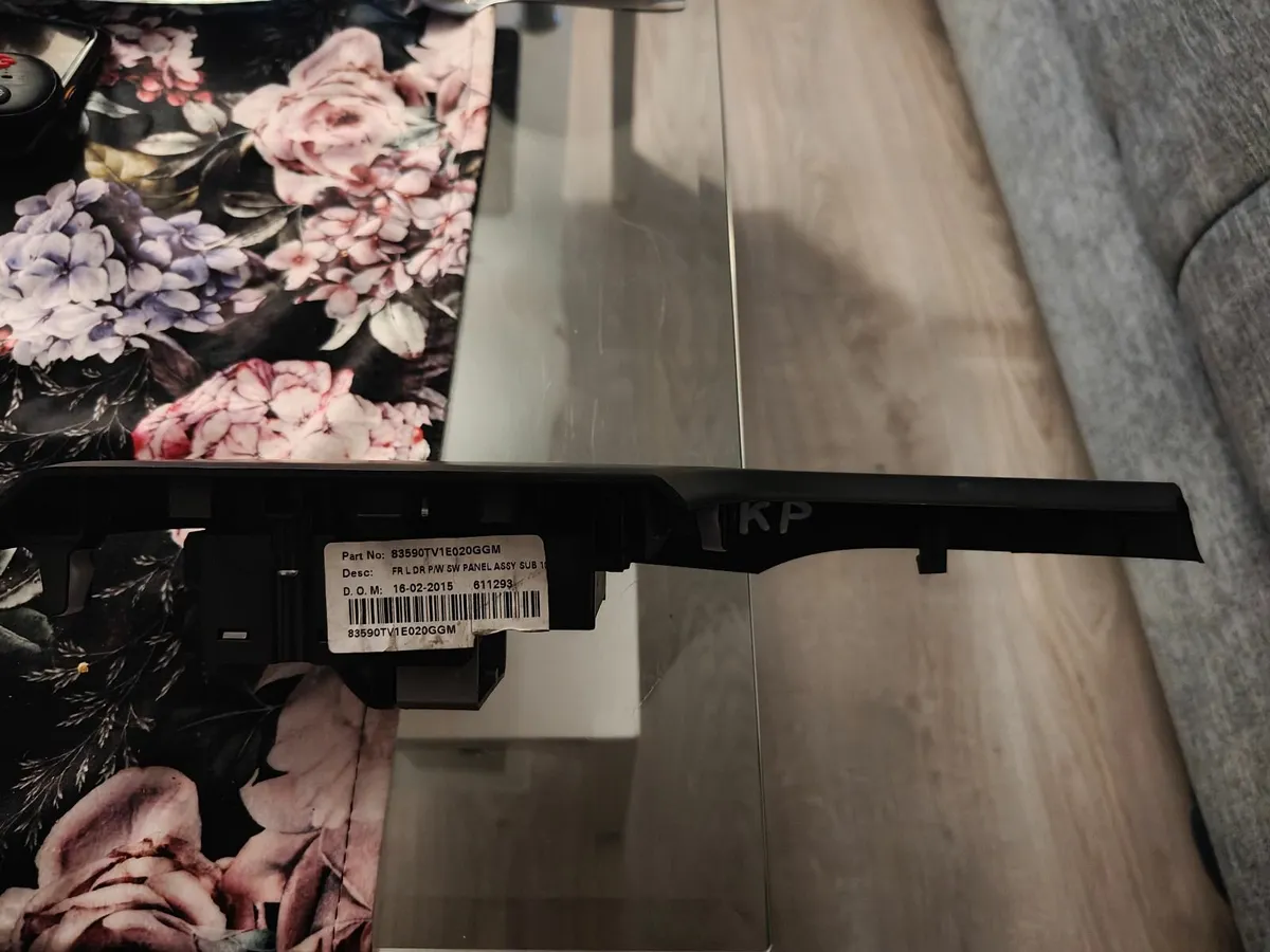 HONDA CIVIC FRONT LEFT PASSENGERS W - Image 3