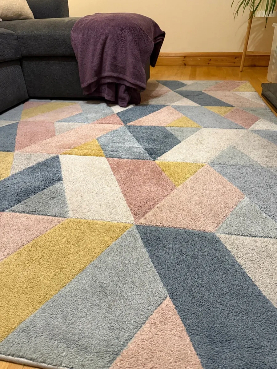 Modern Geometric Rug (160x230cm) - Image 2