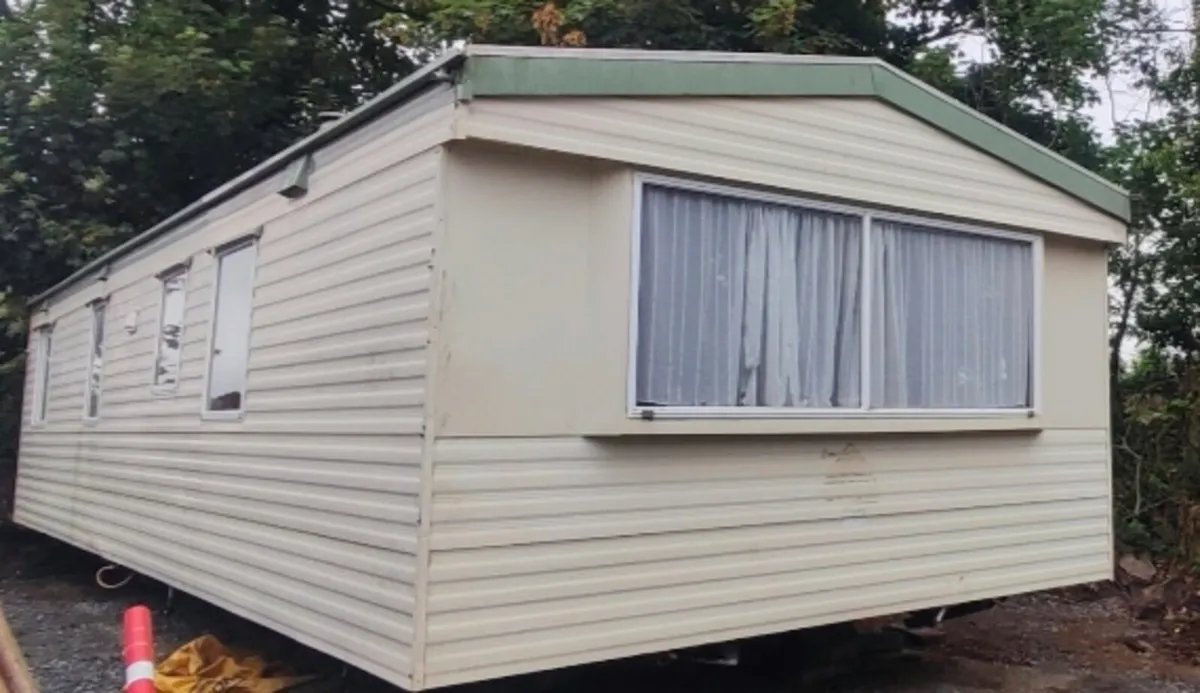 Mobile home - Image 1