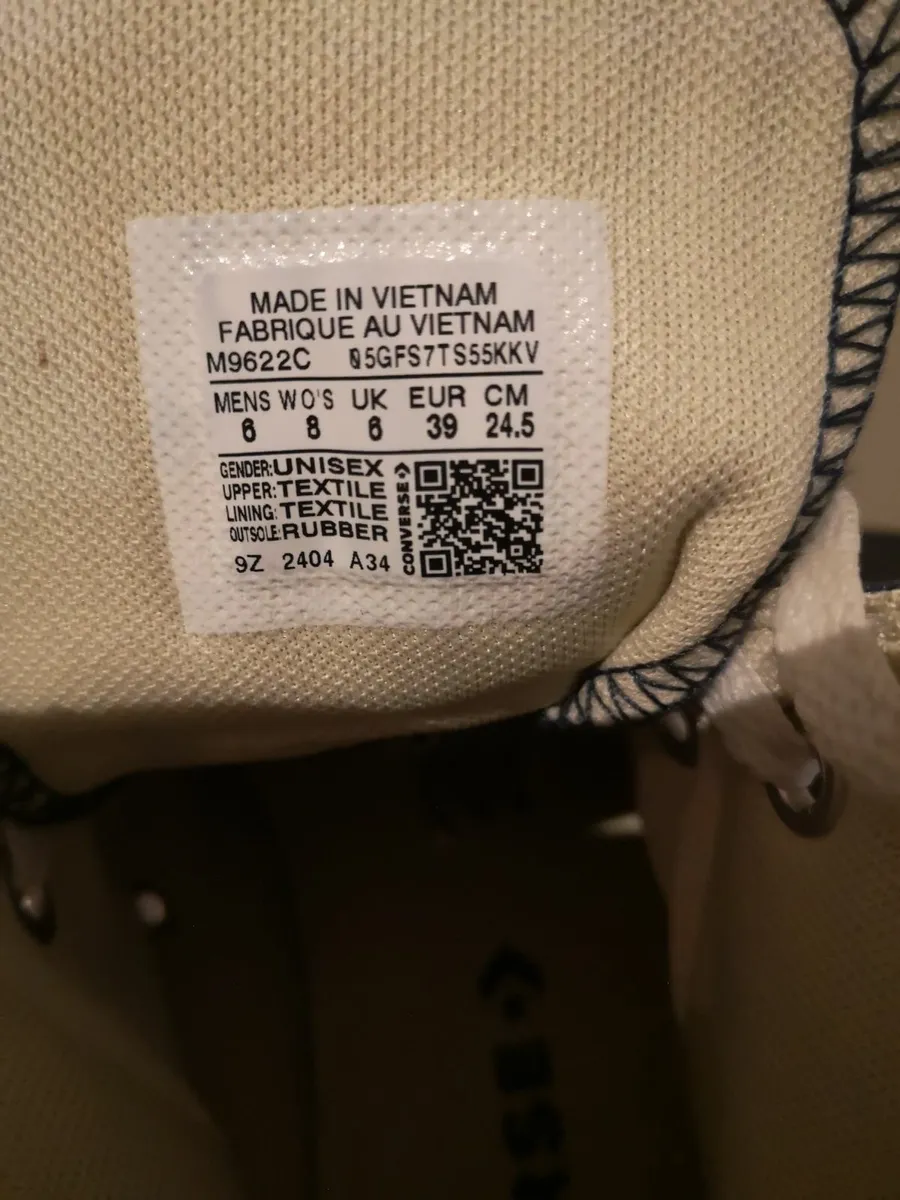 Converse Shoes - Image 4