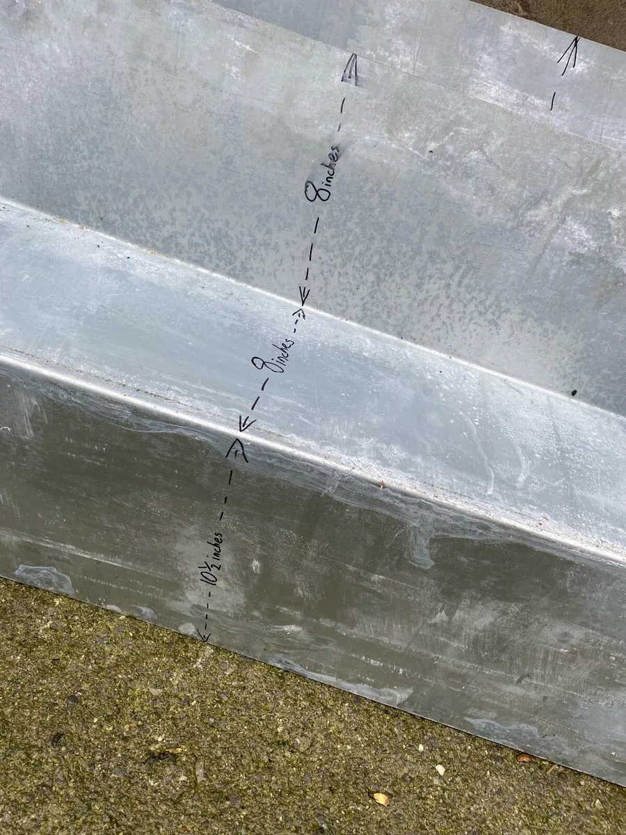 Heavy gauge galvanised door flashing - Image 4
