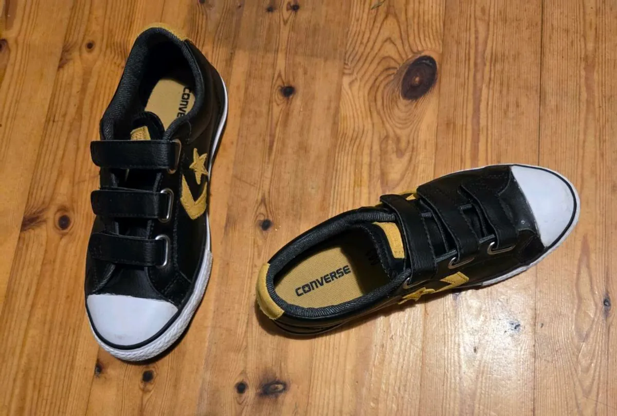 Converse kids UK size 3 - Image 3