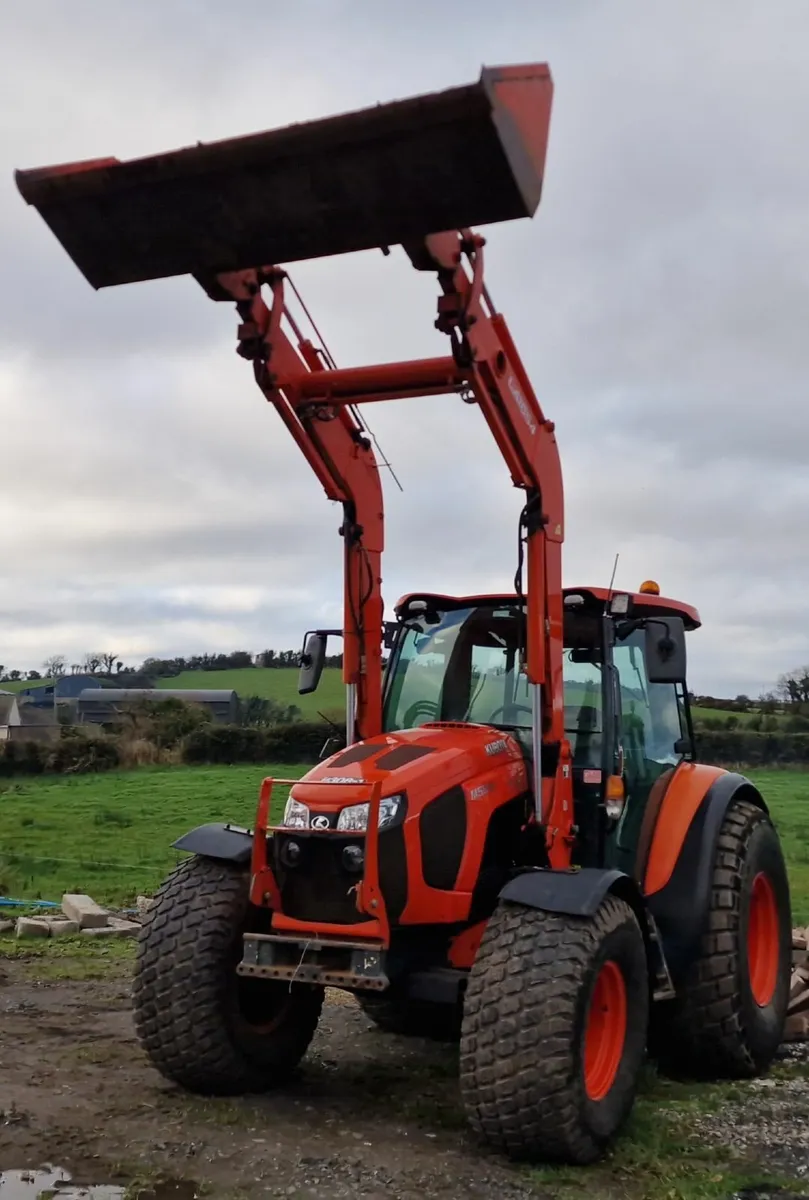 Kubota M5091 100hp Tractor with Loader - Image 2