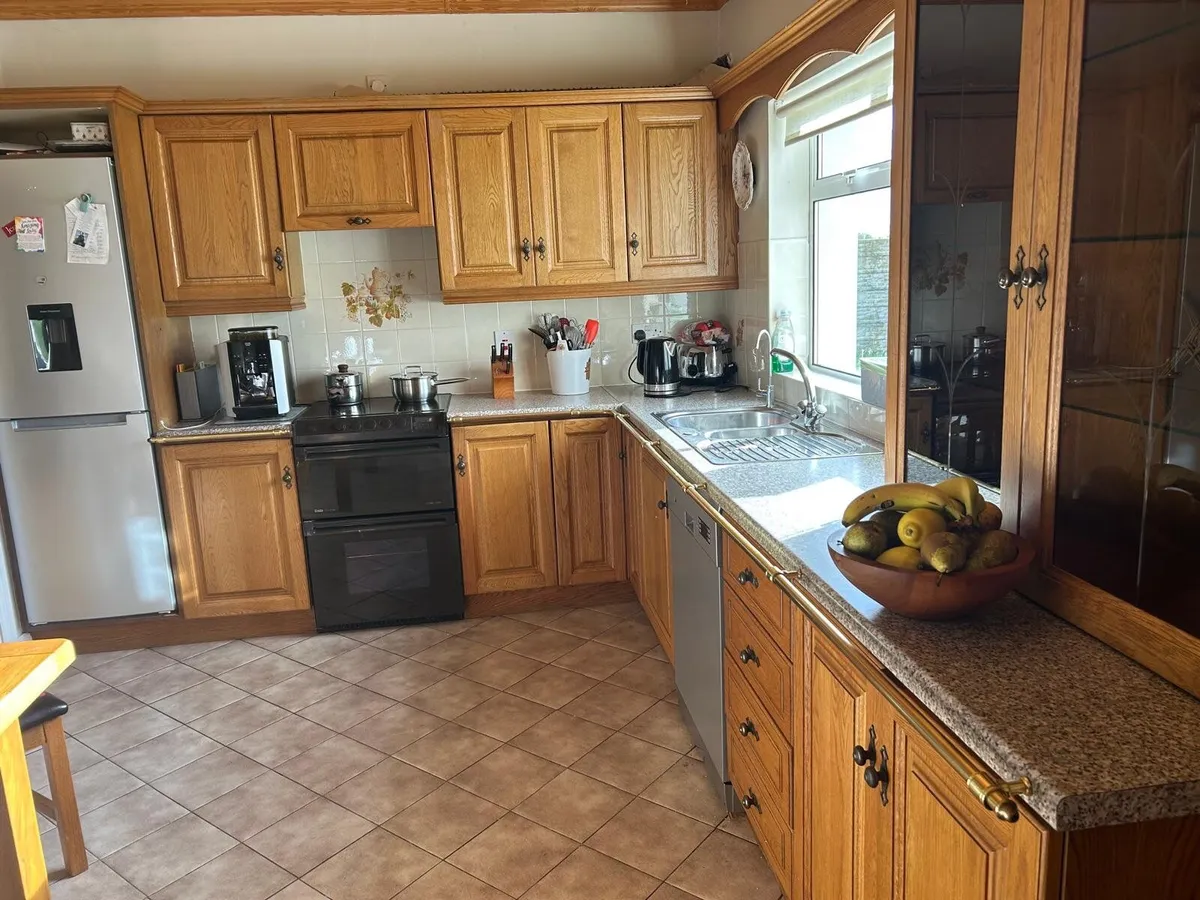 Solid wood kitchen - Image 1