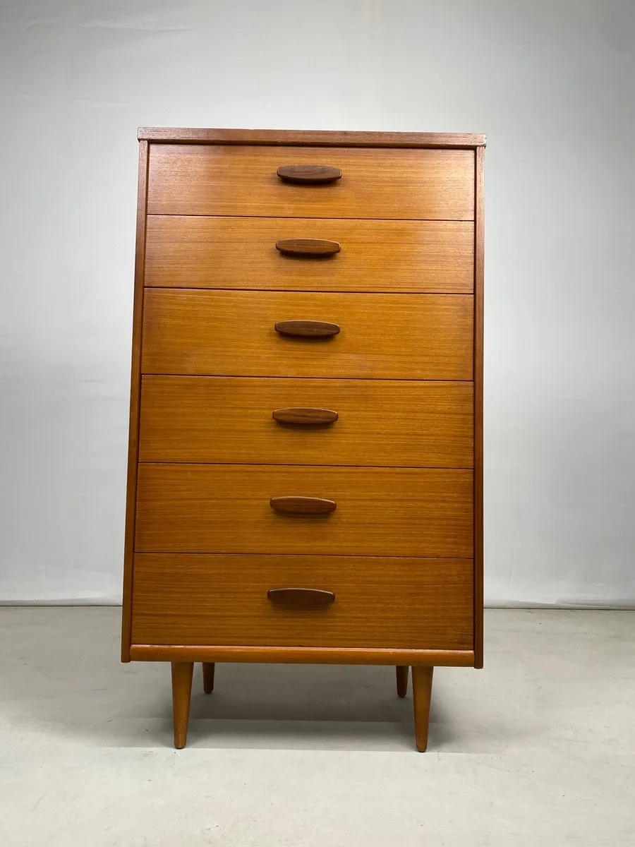 Stunning Mid Century Austinsuite Teak Tallboy - Image 3