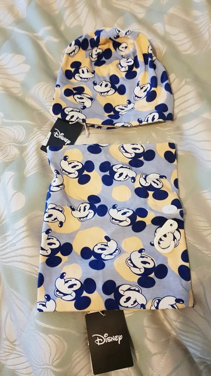 kids beanie and tube scarf set BRAND NEW - Image 1