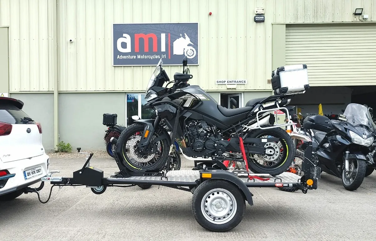 MOTORBIKE TRANSPORT TO DEALER AND RETURN. - Image 1