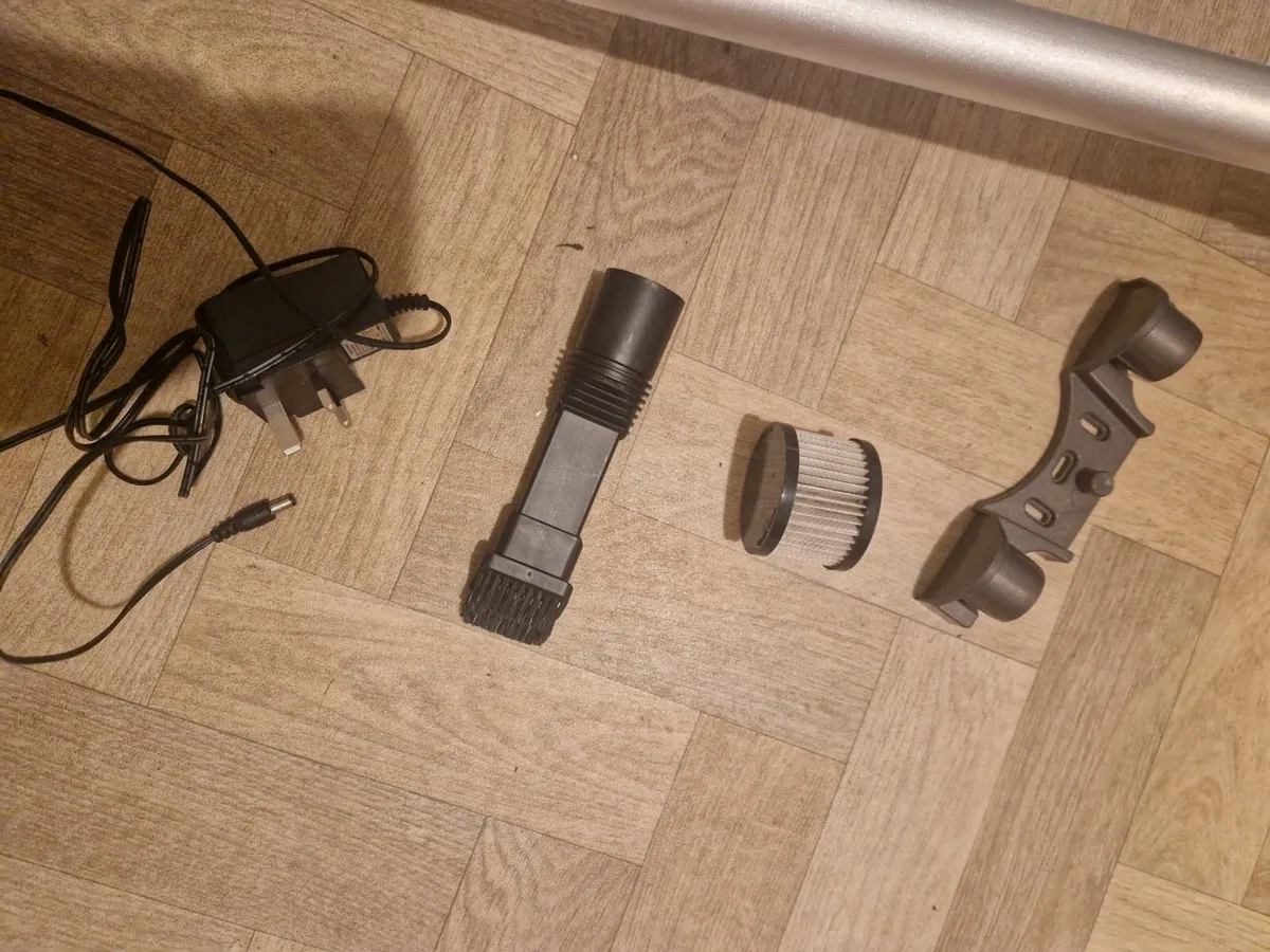 Beldray cordless hover - Image 1