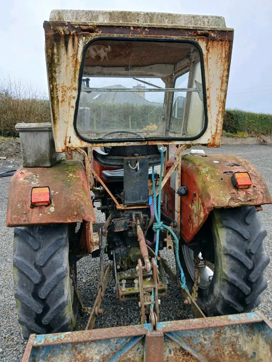 Vintage Tractor - Image 4