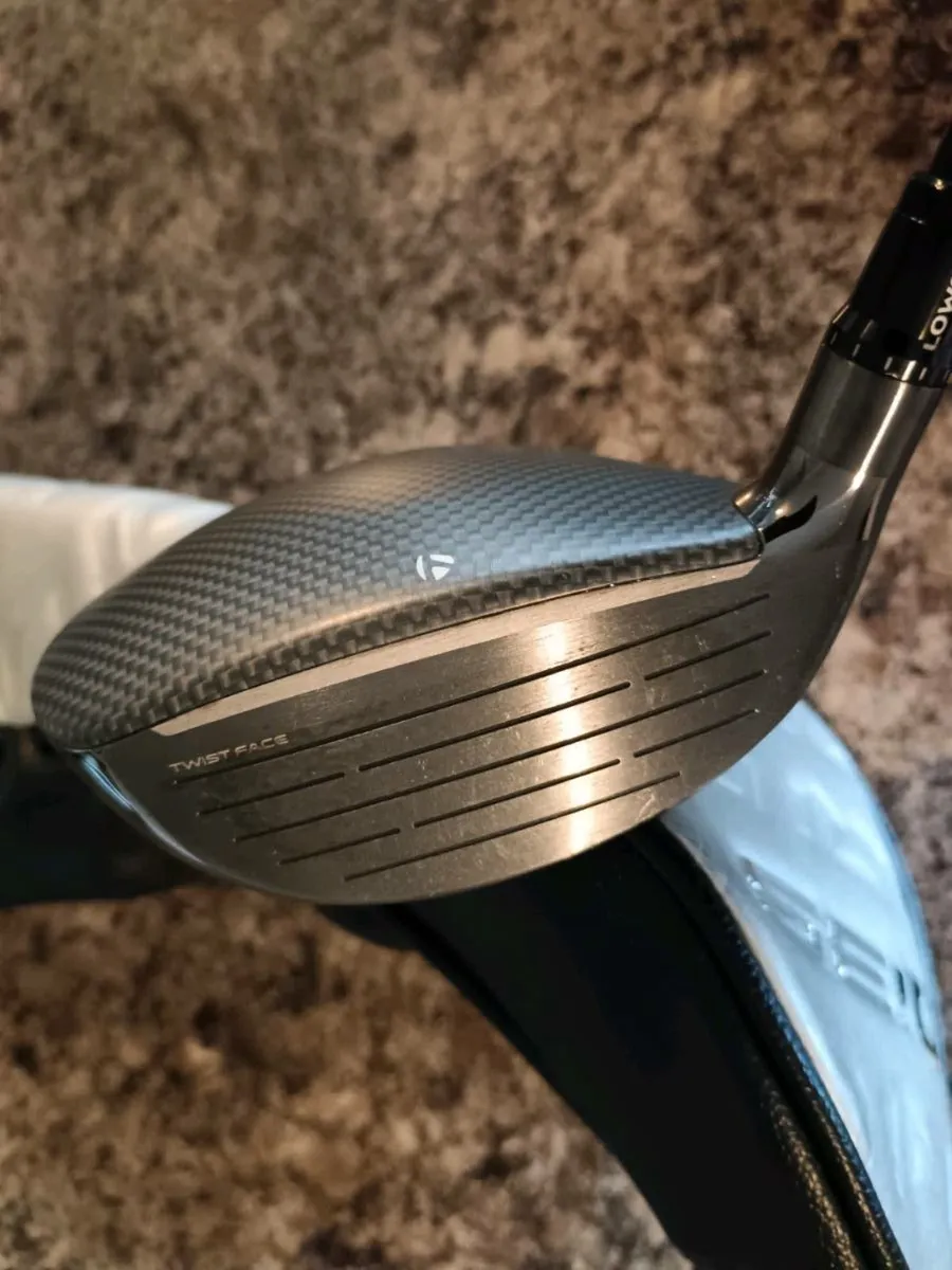 Taylormade Qi35 3 Wood. As New. - Image 3