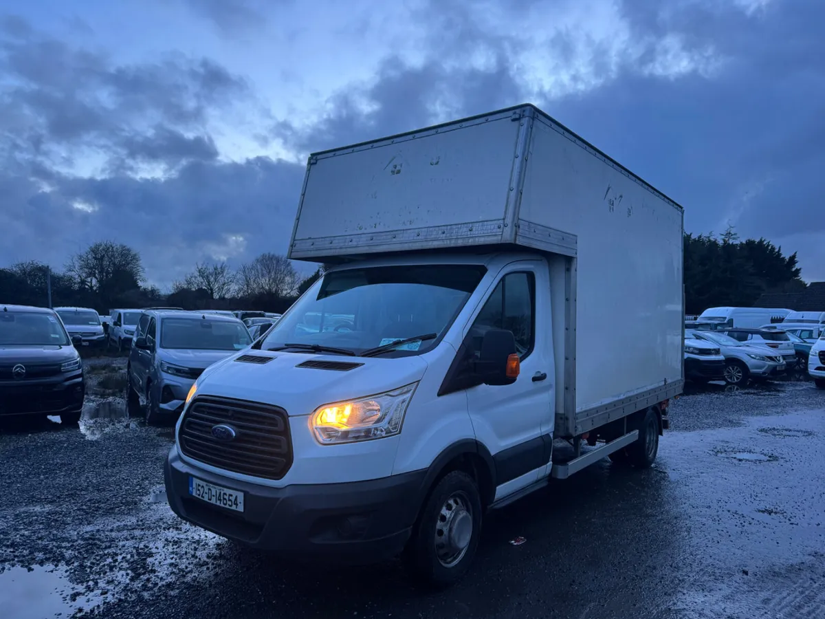 Ford Transit box body low mileage - Image 2