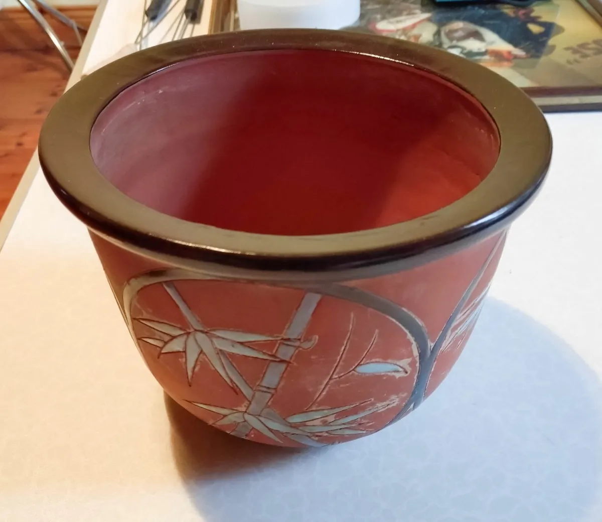 Lovely Clay Plant Pot. - Image 1