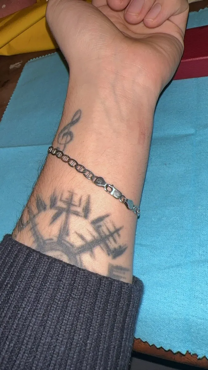 Ladies 925 Silver anchor Link bracelet 4.77g - Image 4