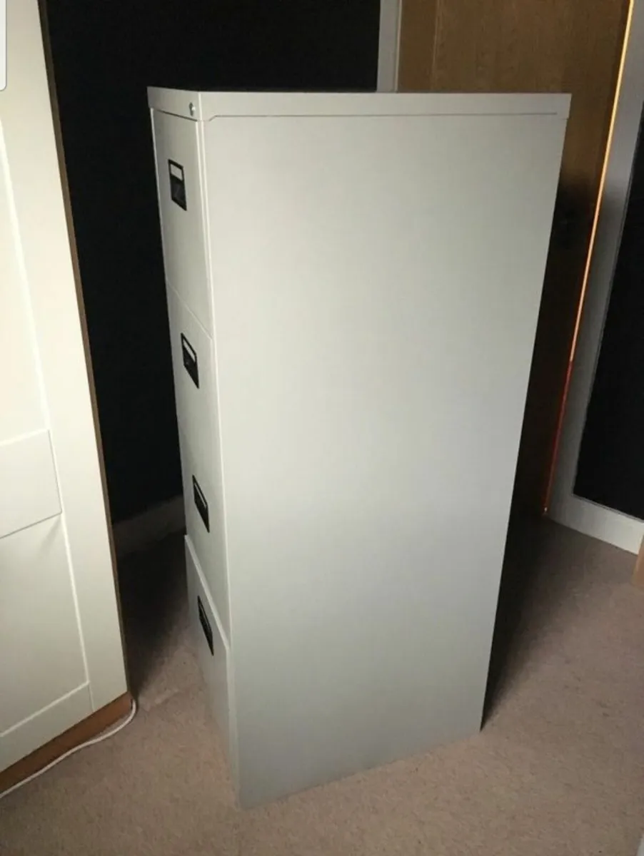 4-drawer filing cabinet - Image 3