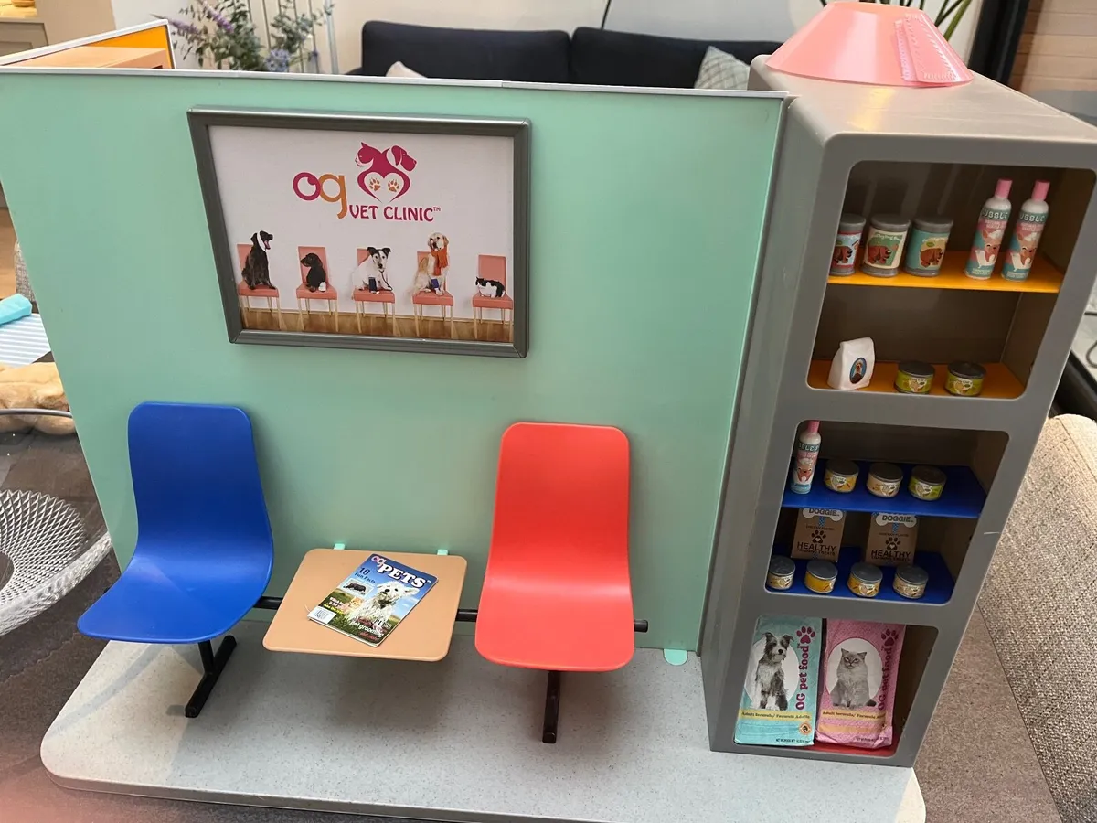 Our Generation Vet Set, Outfit & Dogs - Image 3