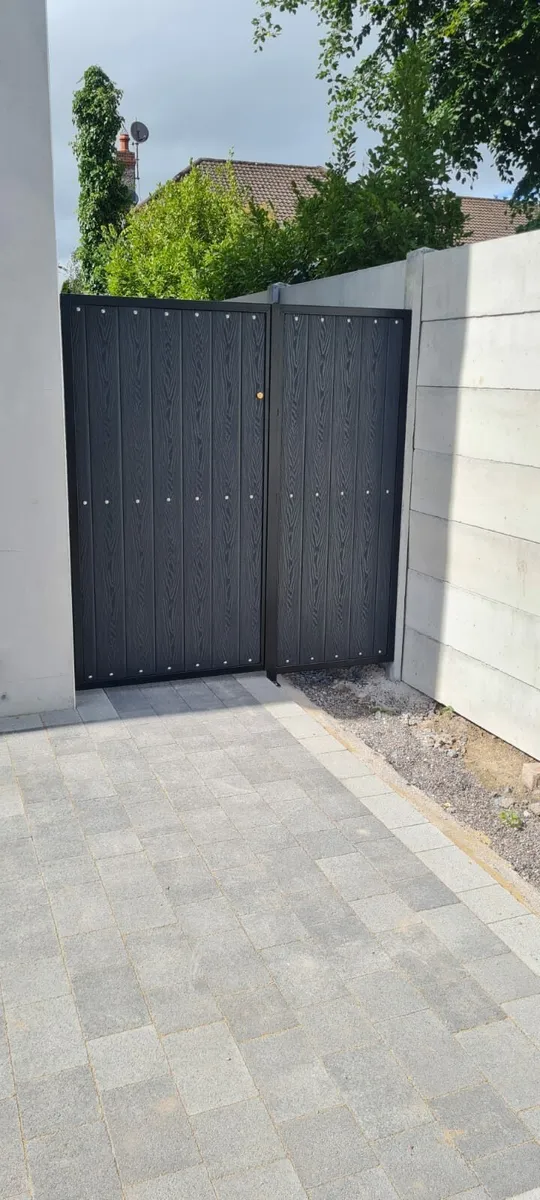 Composite Gates - Image 1