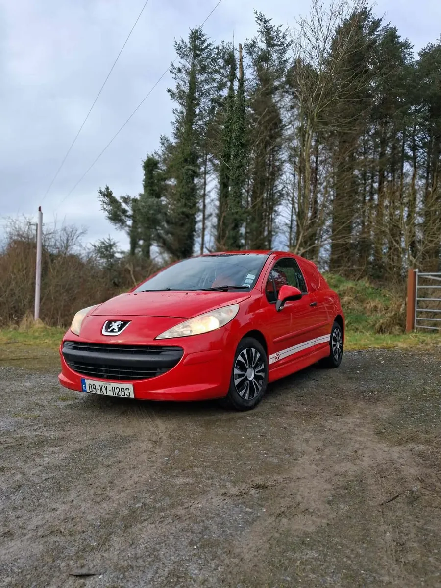 Peugeot 207 - Image 1