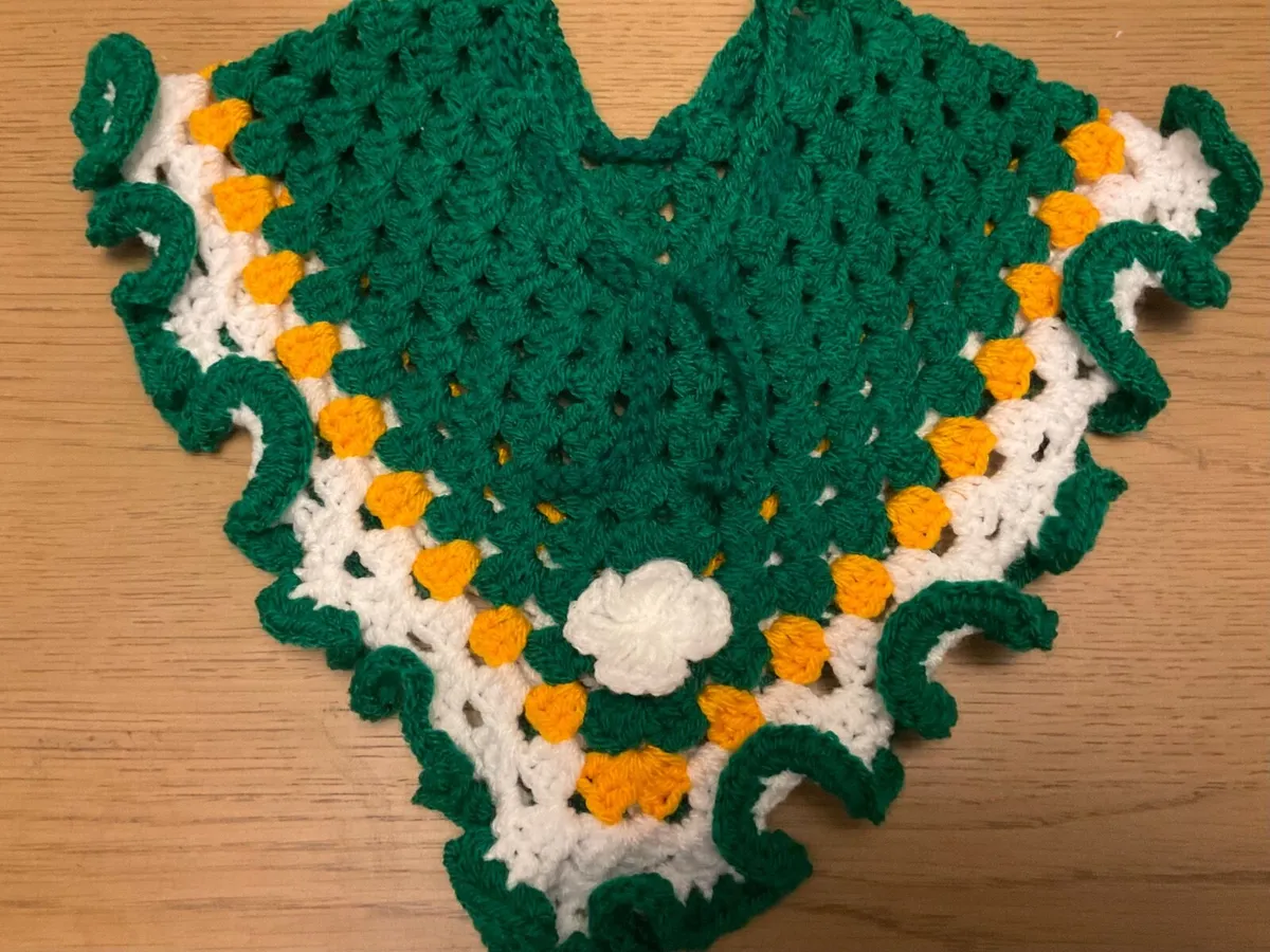 Child’s poncho - Image 4