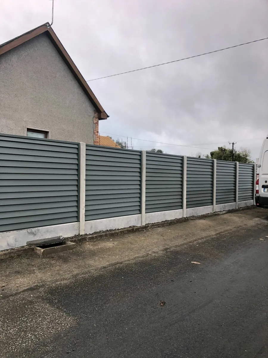 Smart fence, low maintenance. - Image 4