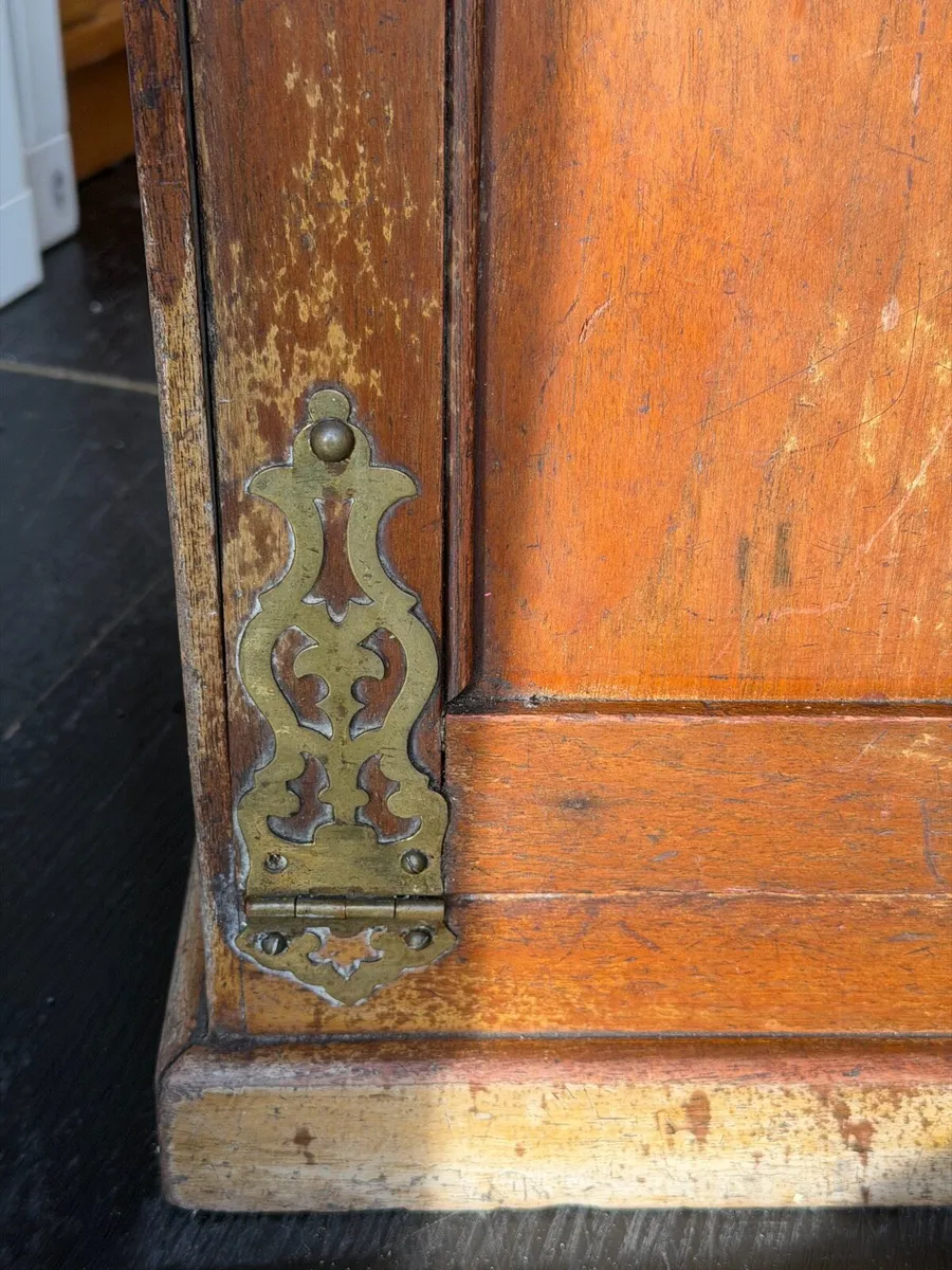 Very antique coal box - Image 4