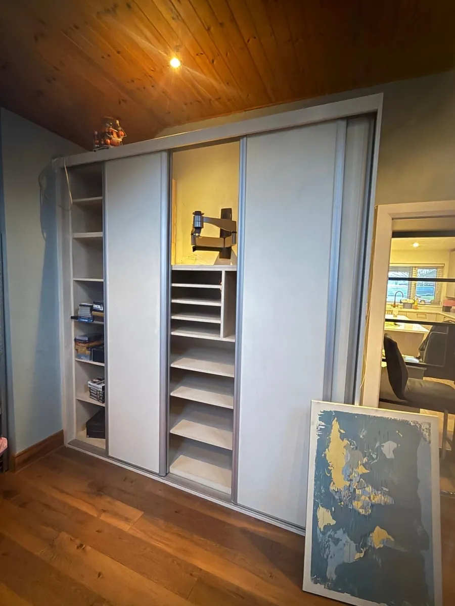Sliderobe doors & shelving unit - Image 4