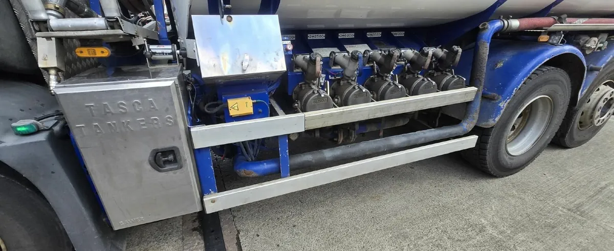 Volvo Other 2012 - Image 4