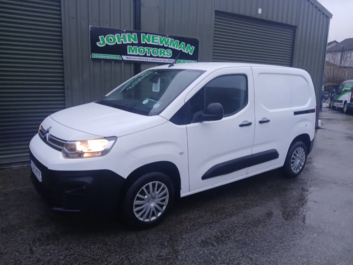 Citroen Berlingo 2021 3 seater low mileage - Image 1