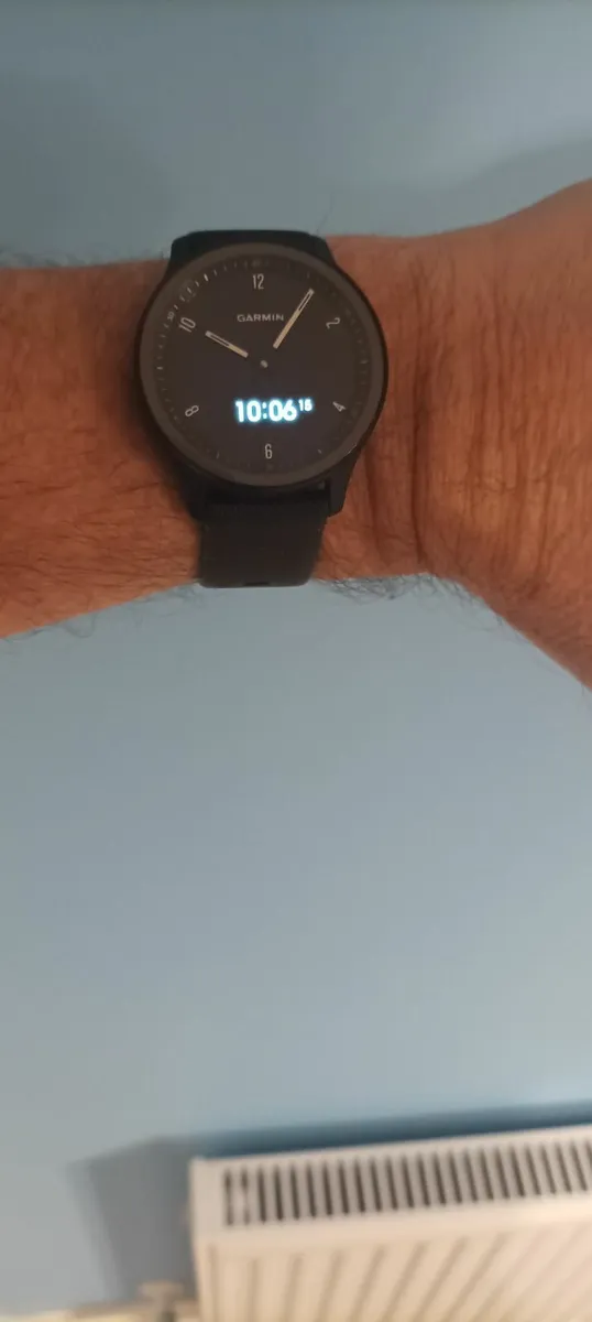 Garmin smart watch - Image 3