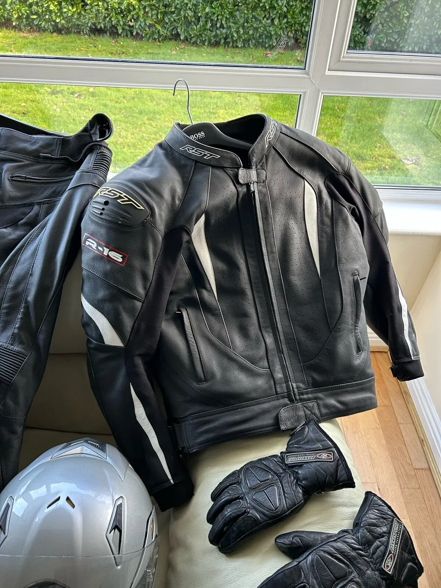 Motorcycle clothing - Image 1
