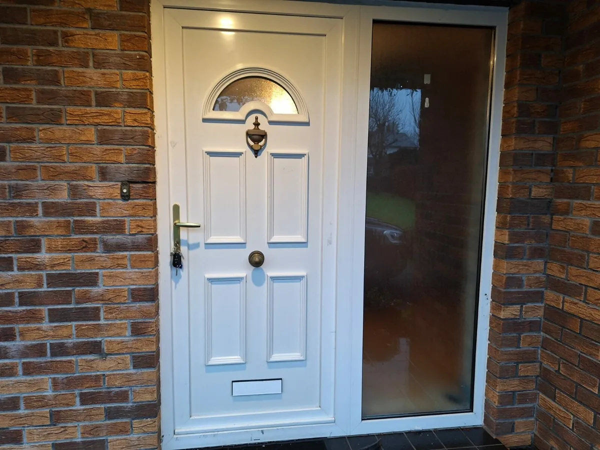 PVC front door, glass panel & frame - Image 2