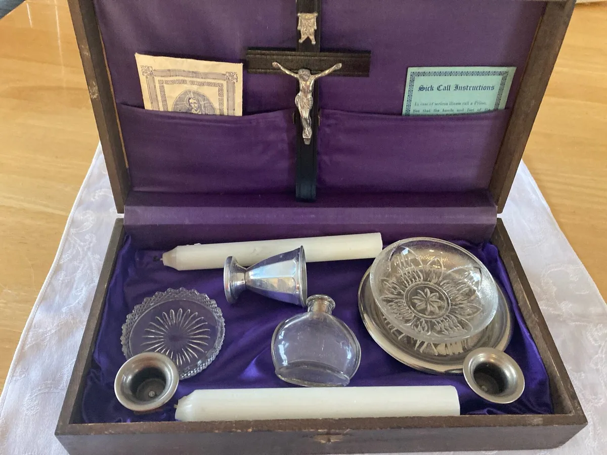 Antique Catholic Mass Kit - Image 1