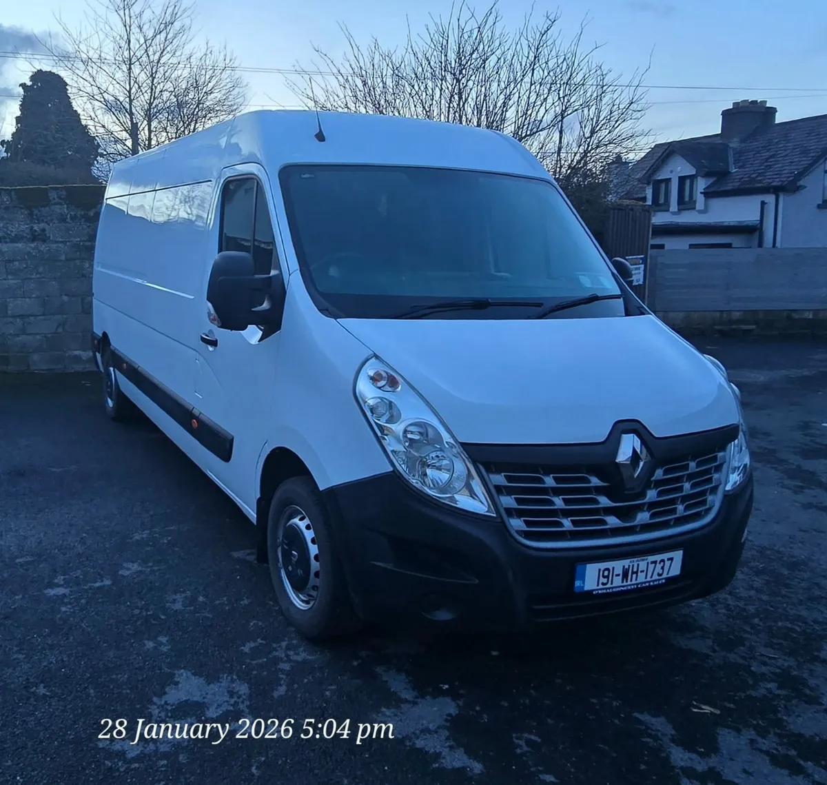 Renault Master 2.3 dCi 130 FWD Business LOW MILES - Image 1