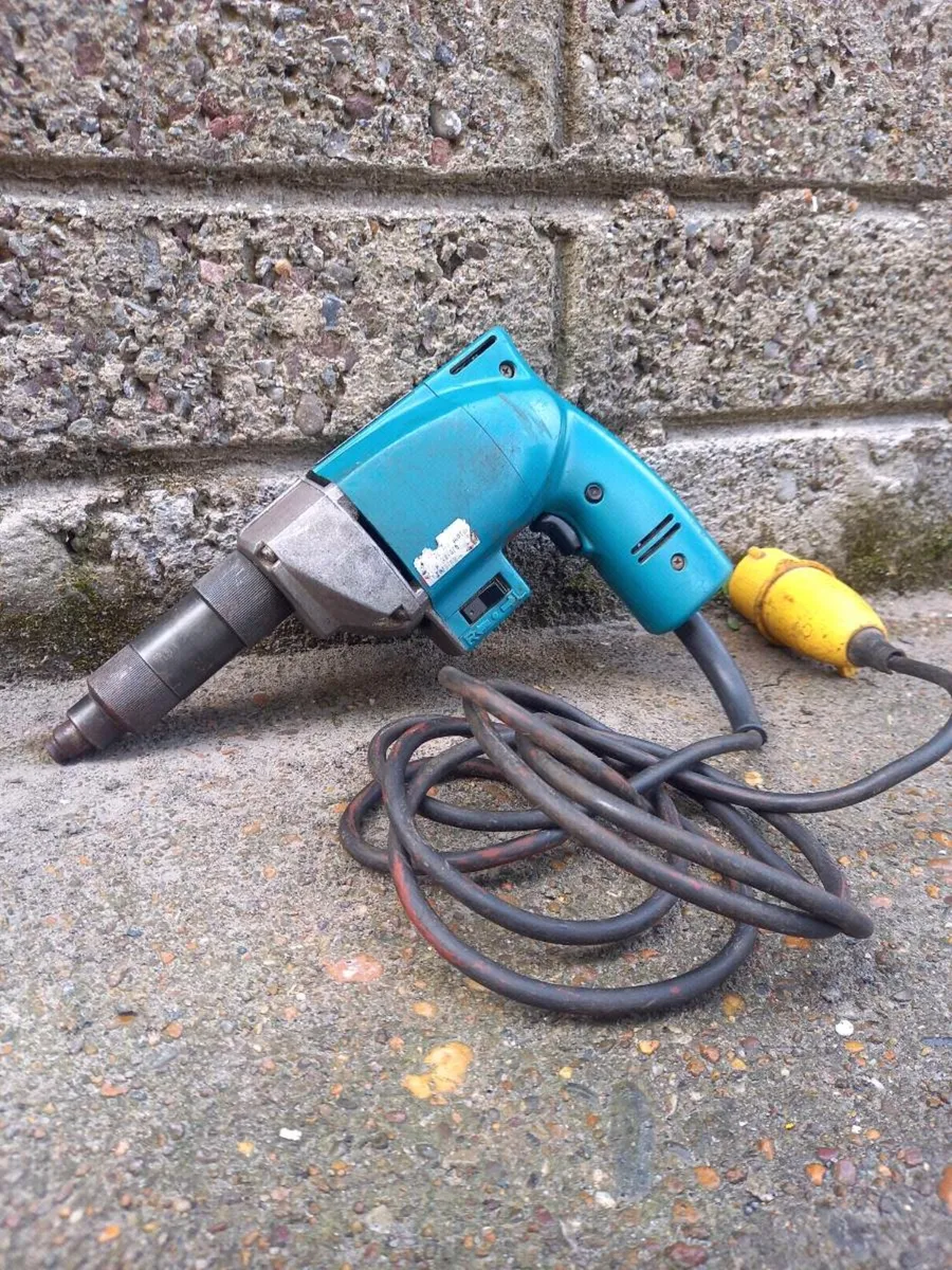 Makita Screwgun - Image 1